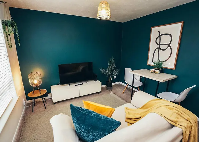 Cosy 1Br Apt, Self Check In, Parking, By Derbnb