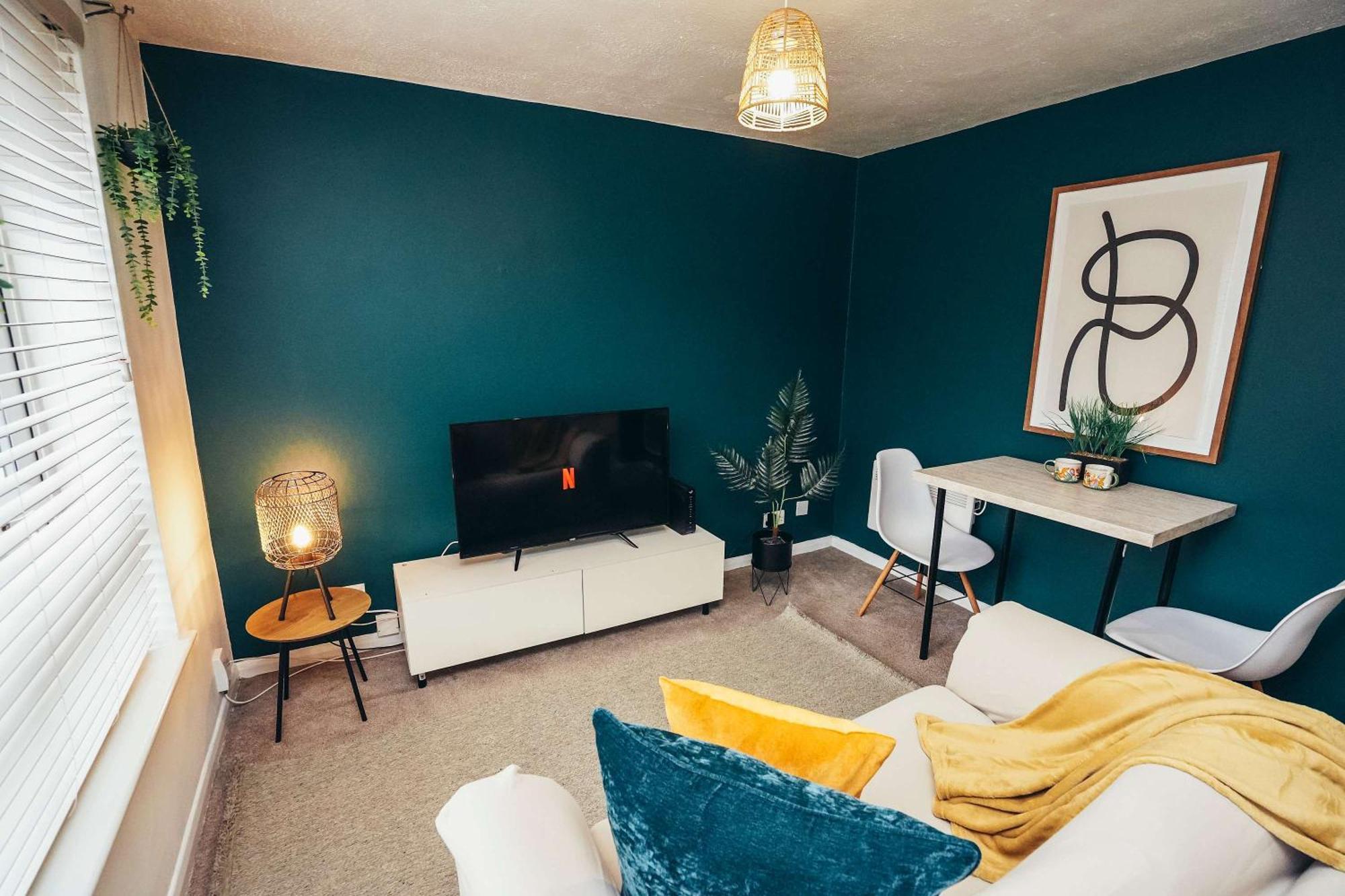 Cosy 1br Apt, Self Check In, Parking, By Derbnb Appartamento